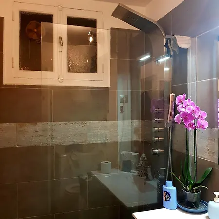 Chez Nani * Μεντόν